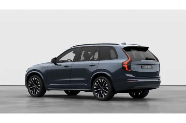 Volvo XC90 (2025) thumbnail 3