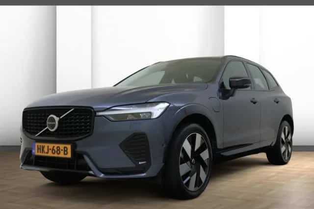 Volvo XC60 (2025) thumbnail 1