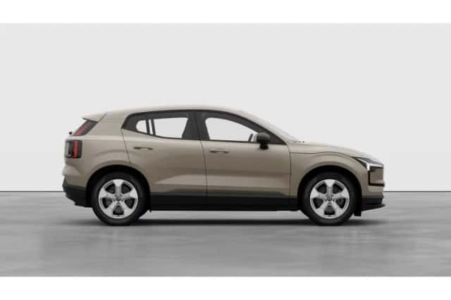 Volvo EX30 (2026) thumbnail 5