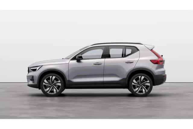 Volvo XC40 (2026) thumbnail 2