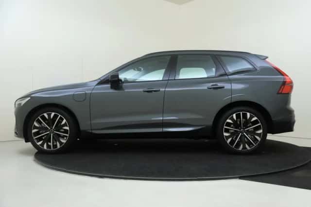Volvo XC60 (2026) thumbnail 2