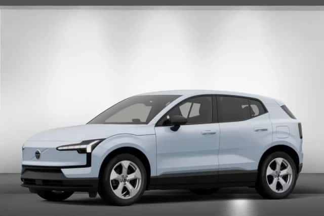 Volvo EX30 (2026) thumbnail 1