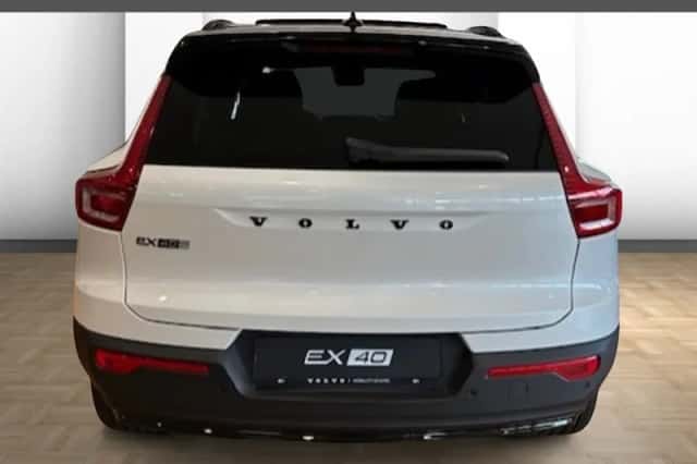 Volvo EX40 (2026) thumbnail 3