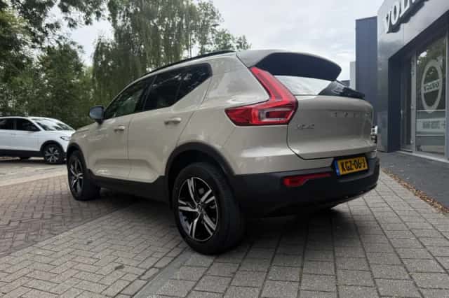 Volvo XC40 (2026) thumbnail 3