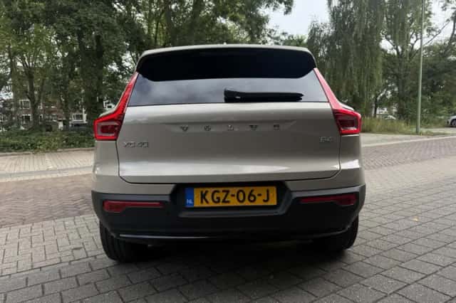 Volvo XC40 (2026) thumbnail 4