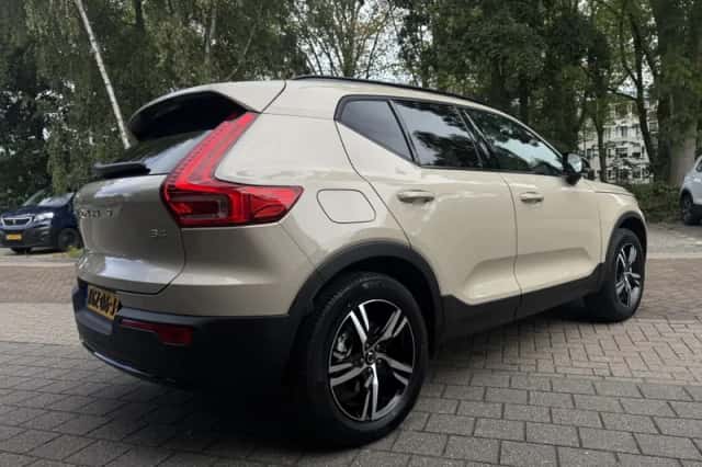 Volvo XC40 (2026) thumbnail 5