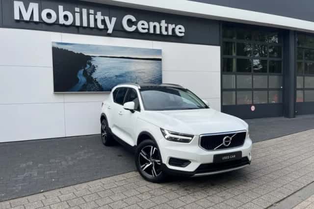 Volvo XC40 (2019) thumbnail 3