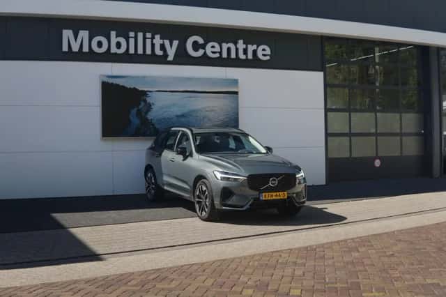 Volvo XC60 (2026) thumbnail 2