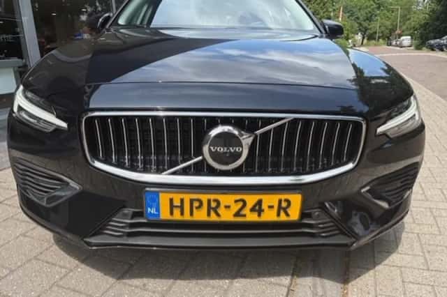 Volvo V60 (2025) thumbnail 5