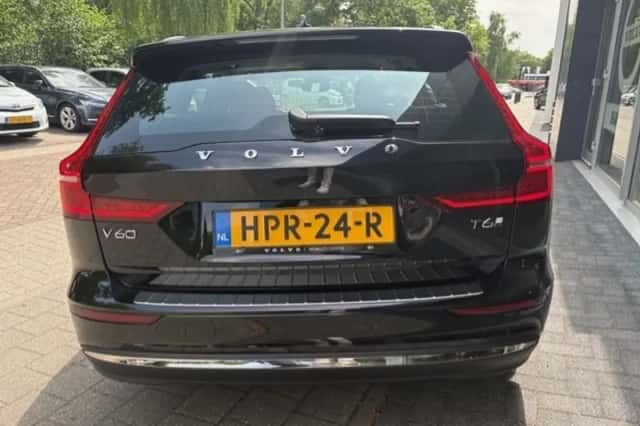 Volvo V60 (2025) thumbnail 6
