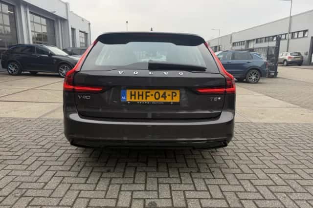 Volvo V90 (2025) thumbnail 4