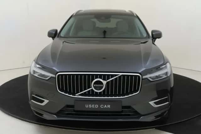 Volvo XC60 (2020) thumbnail 3