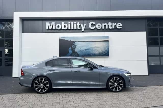 Volvo S60 (2023) thumbnail 6