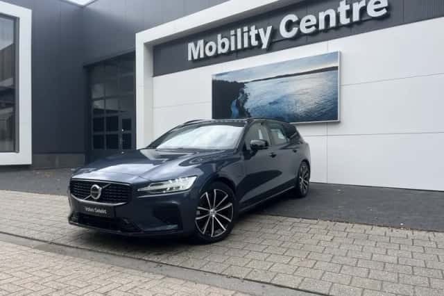 Volvo V60 (2025) thumbnail 1