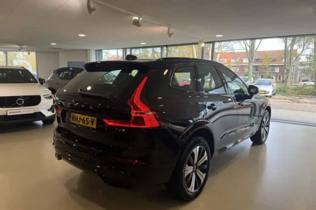 Volvo XC60 (2025) thumbnail 5