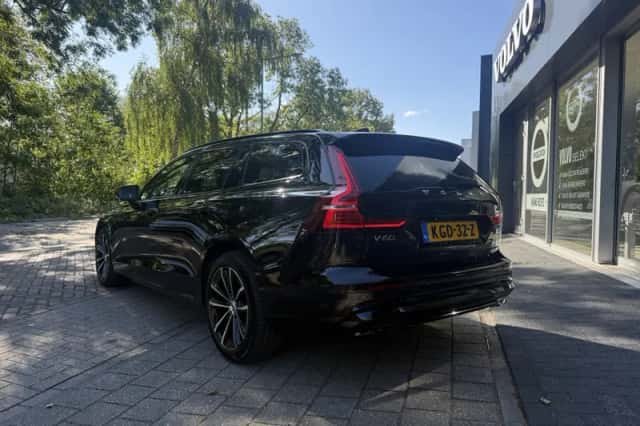 Volvo V60 (2026) thumbnail 3