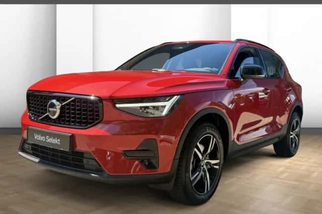 Volvo XC40 (2024) thumbnail 1