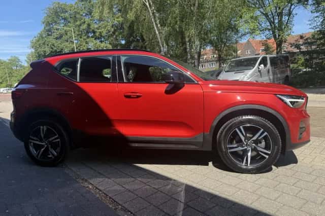 Volvo XC40 (2024) thumbnail 6