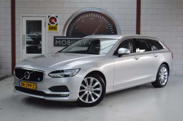 Volvo V90 (2017) thumbnail 5
