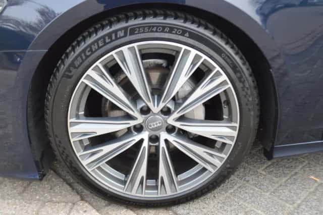 Audi A6 (2019) thumbnail 3