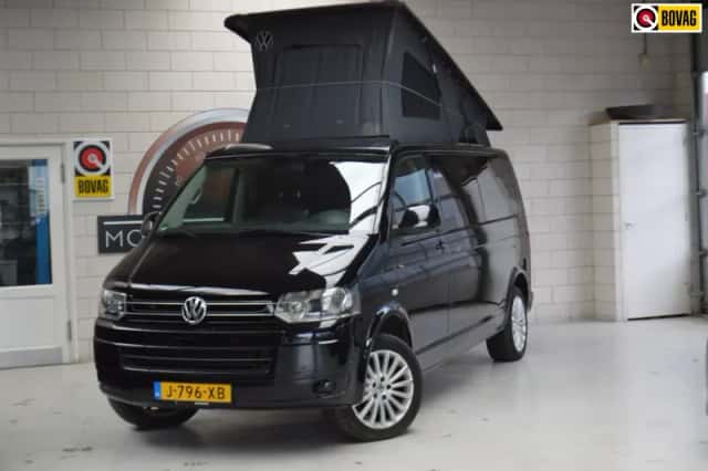 Volkswagen Multivan (2013) thumbnail 1