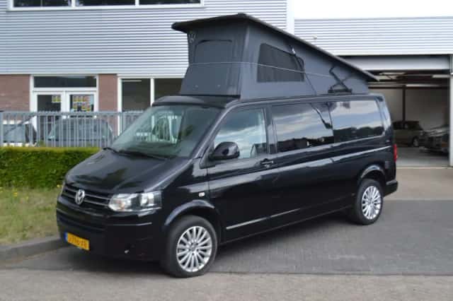 Volkswagen Multivan (2013) thumbnail 5