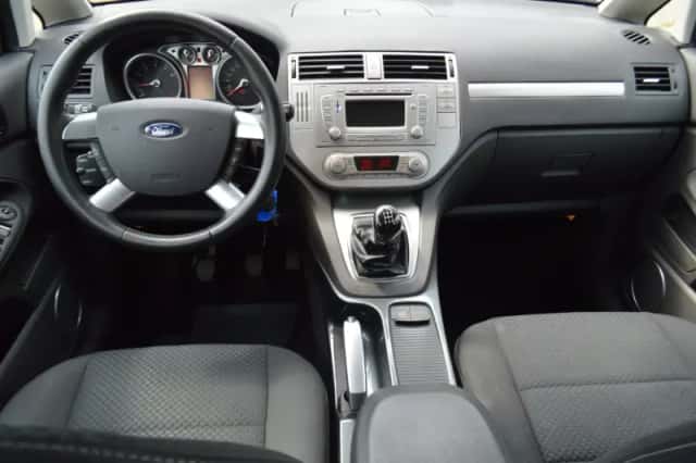 Ford C-Max (2010) thumbnail 3