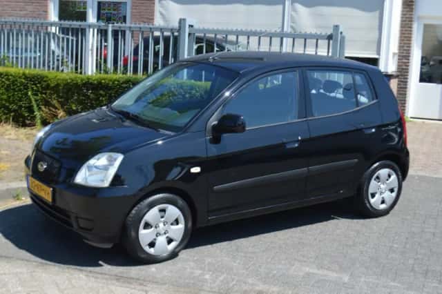 Kia Picanto (2005) thumbnail 2