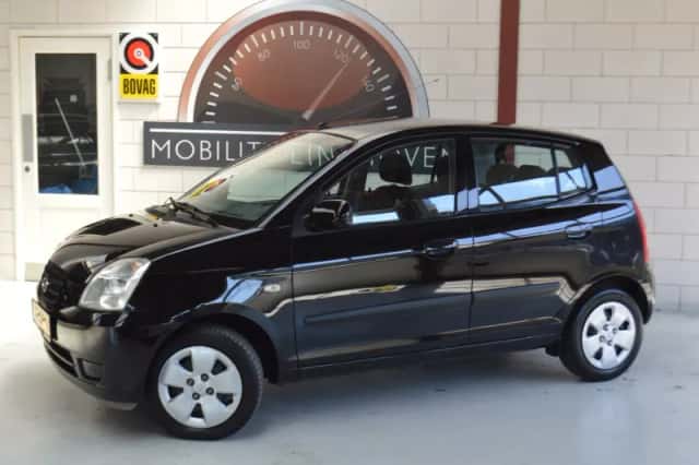 Kia Picanto (2005) thumbnail 5