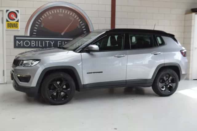 Jeep Compass (2019) thumbnail 6
