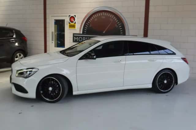 Mercedes-Benz CLA-Klasse (2016) thumbnail 5