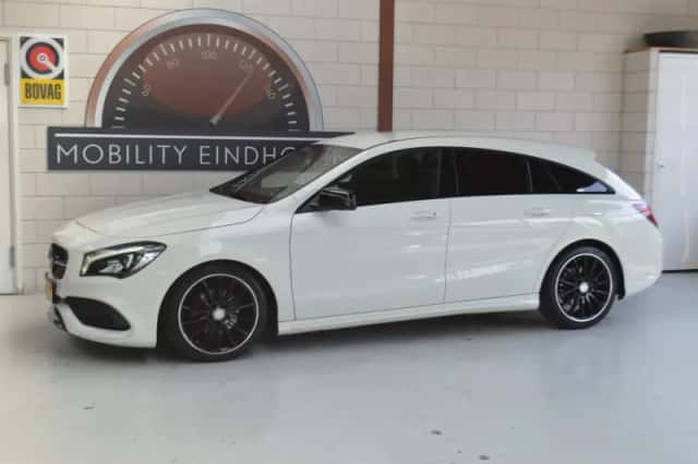 Mercedes-Benz CLA-Klasse (2016) thumbnail 6