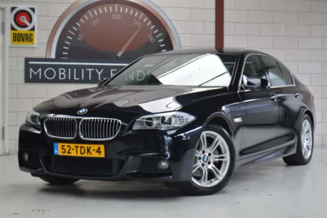 BMW 5-Serie (2012) thumbnail 1
