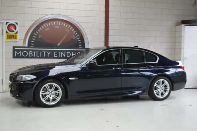 BMW 5-Serie (2012) thumbnail 2
