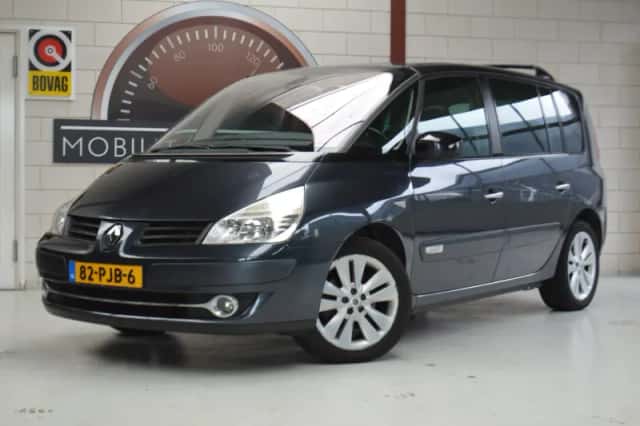 Renault Espace (2011) thumbnail 4