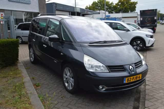 Renault Espace (2011) thumbnail 6