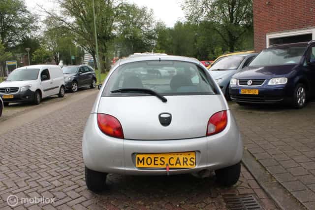 Ford Ka (2008) thumbnail 4