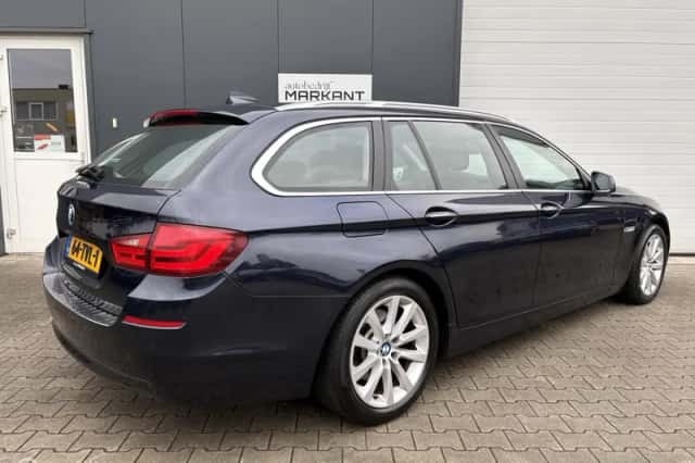 BMW 5-Serie (2012) thumbnail 4