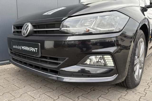 Volkswagen Polo (2019) thumbnail 4