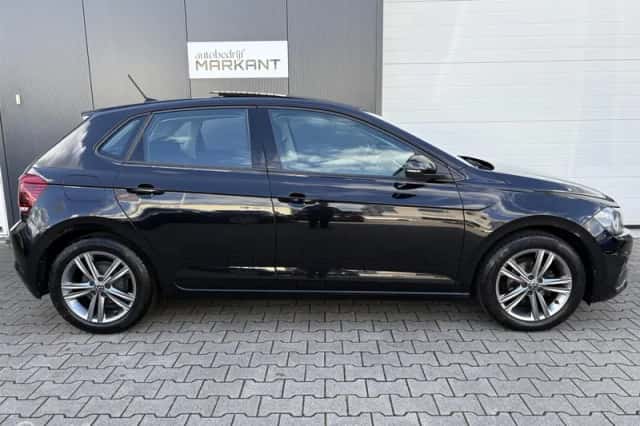 Volkswagen Polo (2019) thumbnail 4