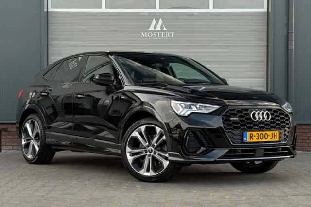 Audi Q3 Sportback (2021) thumbnail 2