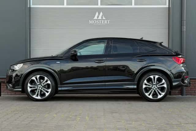 Audi Q3 Sportback (2021) thumbnail 4