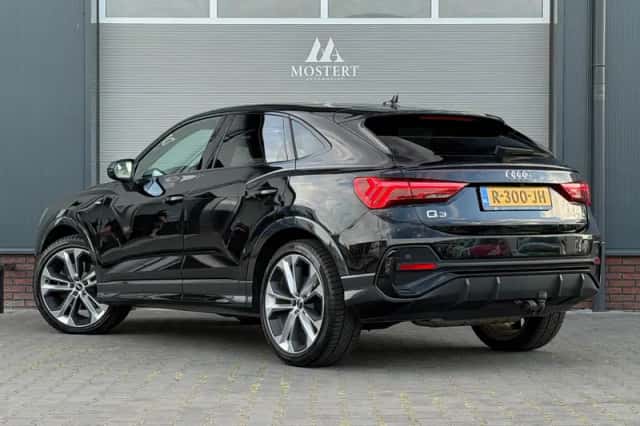 Audi Q3 Sportback (2021) thumbnail 5
