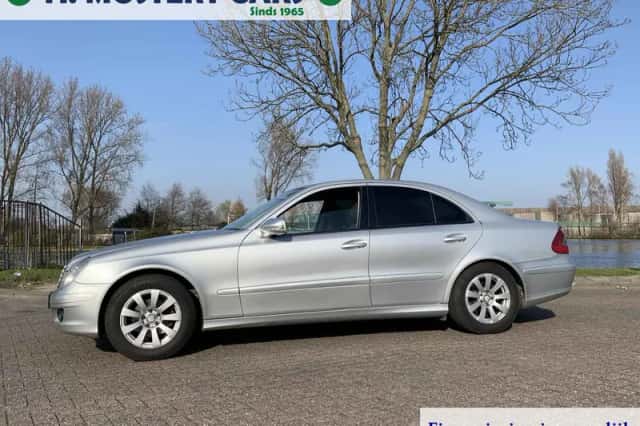 Mercedes-Benz E-Klasse (2007) thumbnail 6