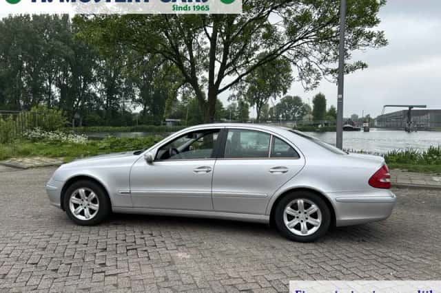 Mercedes-Benz E-Klasse (2005) thumbnail 4