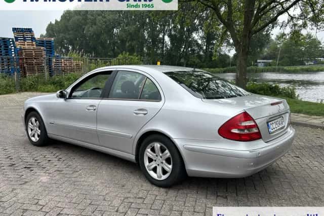 Mercedes-Benz E-Klasse (2005) thumbnail 5