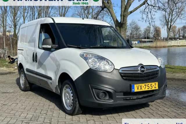 Opel Combo (2016) thumbnail 4