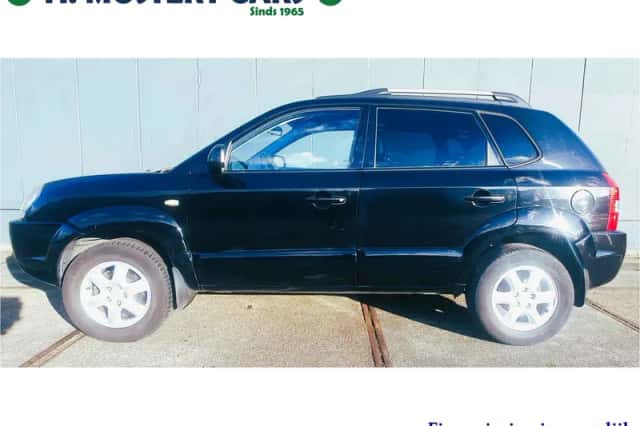 Hyundai Tucson (2010) thumbnail 2