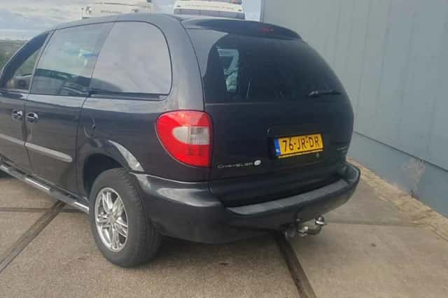 Chrysler Grand Voyager (2002) thumbnail 6