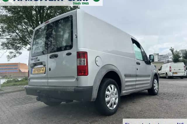 Ford Transit Connect (2006) thumbnail 5